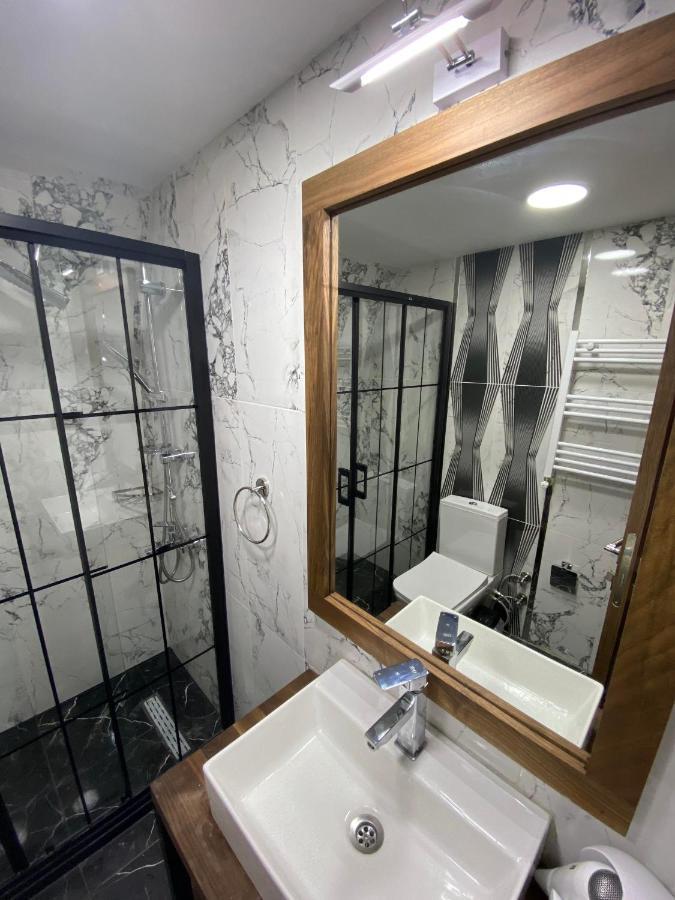 Alma Port Suites Istanbul Exterior foto